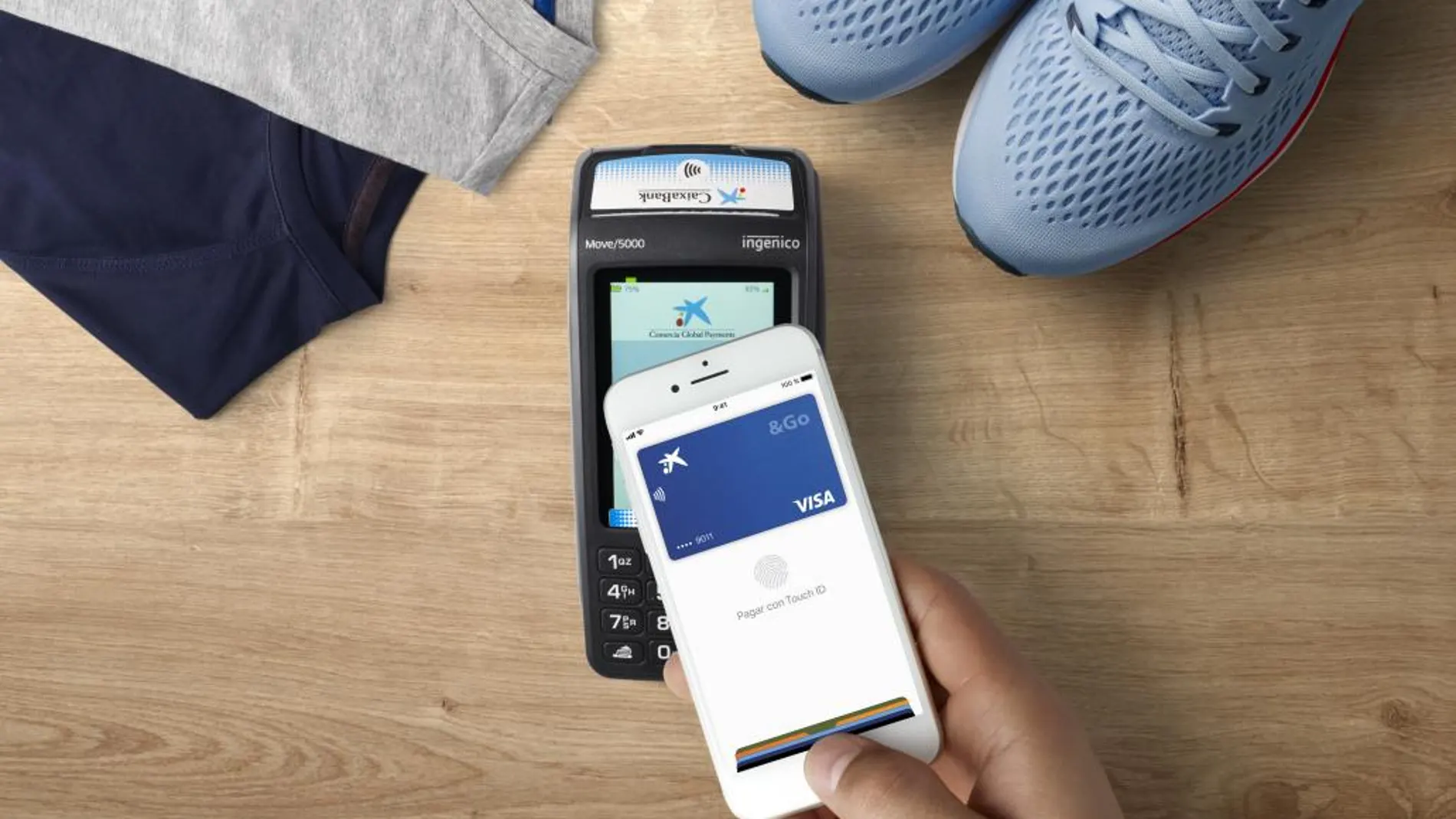 CaixaBank lanza su sistema de pago a través de Apple Pay