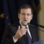 El presidente del Gobierno, Mariano Rajoy, en el desayuno coloquio Nueva Economía Fórum