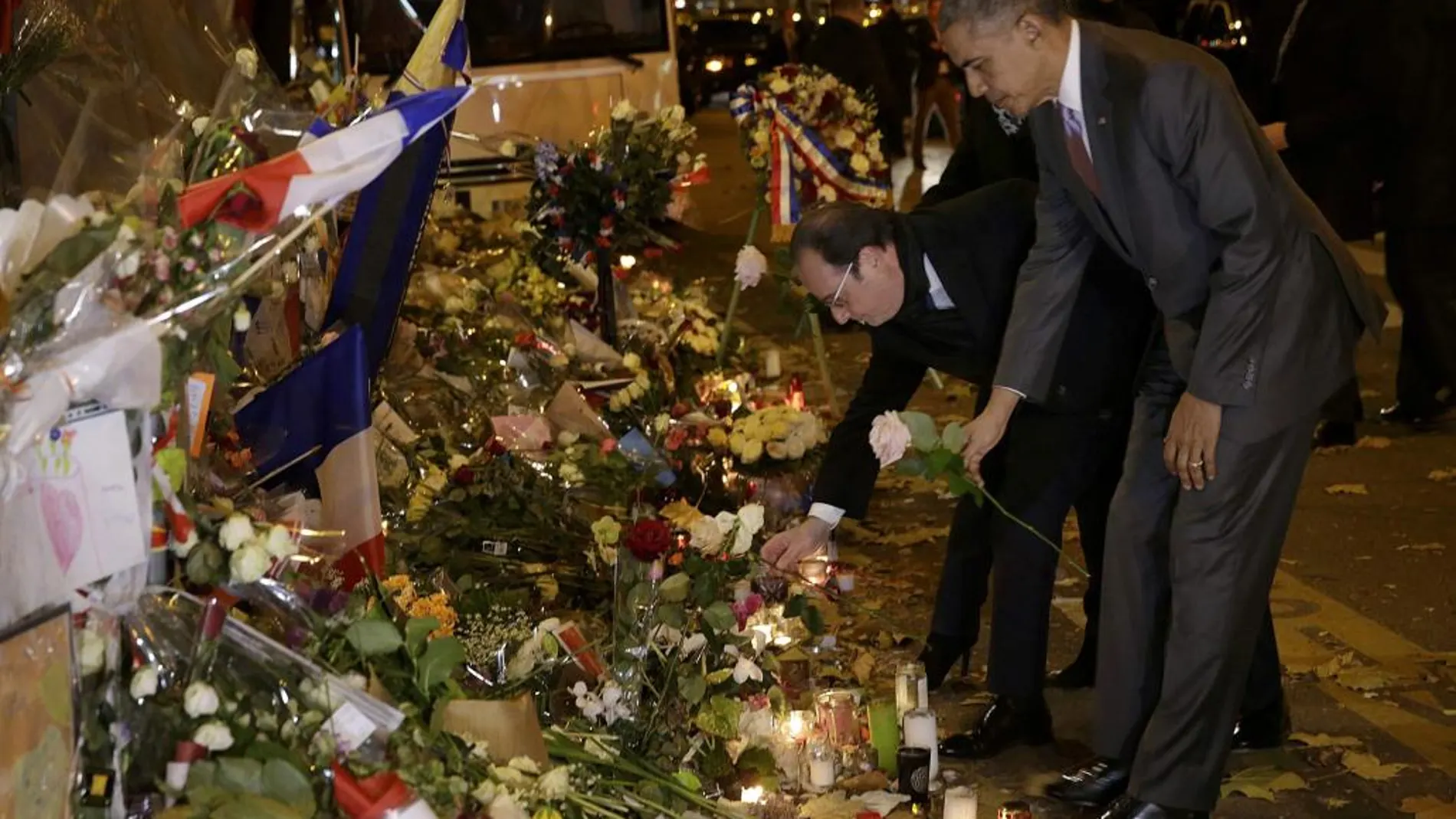 Obama recuerda en París a las víctimas de la sala Bataclan