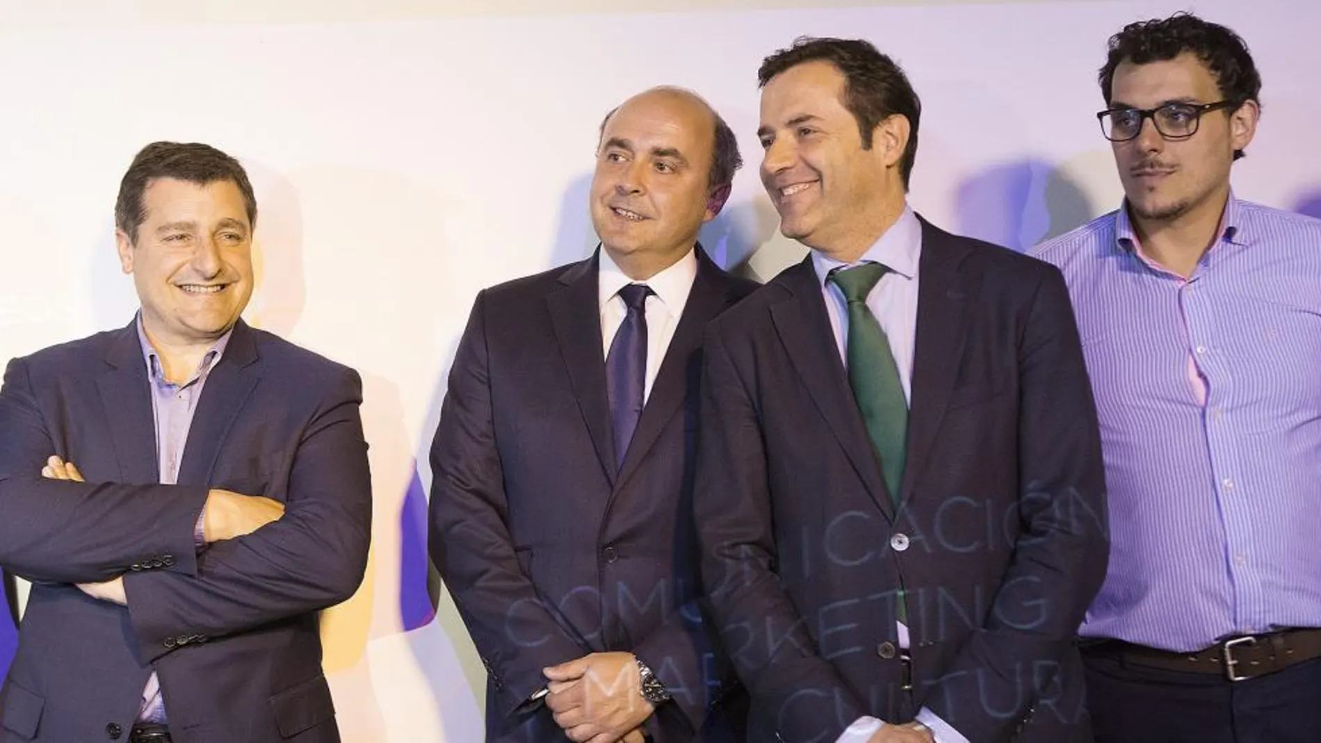 Javier Ramírez, Josep Roca, Felix Solis y Tomás del Bien asisten al simposio