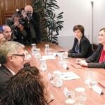 Colau reunida con los representantes de las empresas energéticas