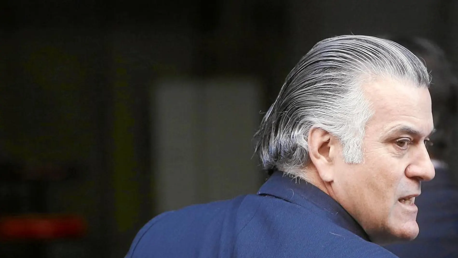 LA POLICÍA ha tenido que trabajar sobre unas fotocopias que un periódico atribuyó a una contabilidad «B» del Partido Popular hecha por Bárcenas