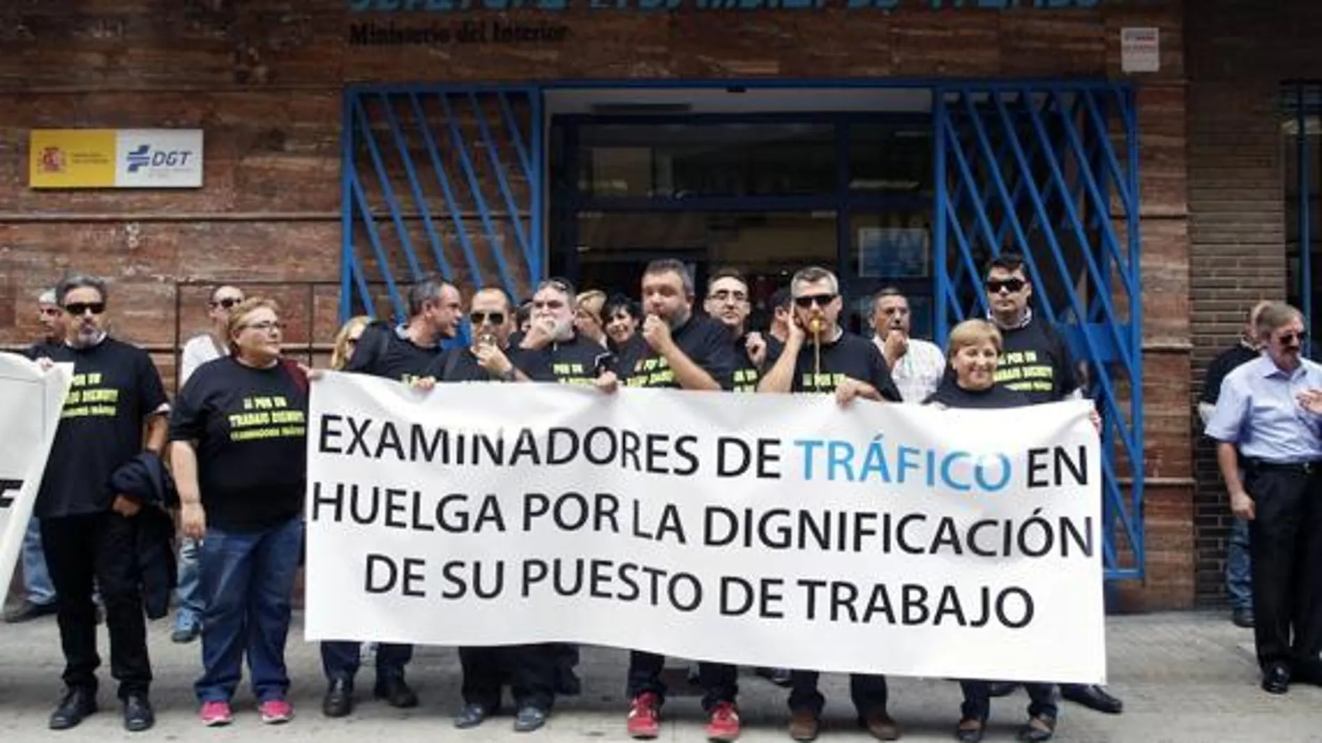 Protesta de los examinadores de Tráfico
