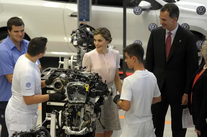 Volkswagen confirma a los Reyes la inversión de 1.000 millones en Navarra