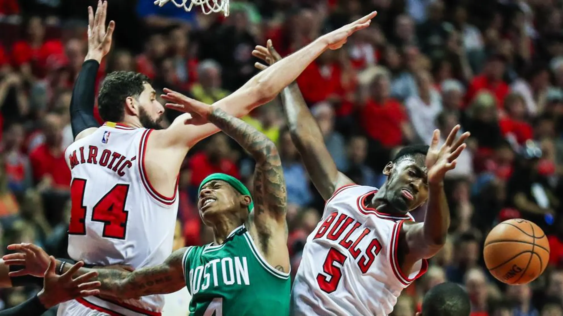 Mirotic y Portis, en un partido de la temporada pasada