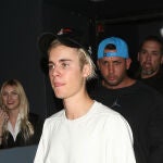 Justin Bieber, demandado por 100.000 dólares tras romper un móvil