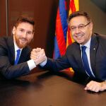 Cara a cara: ¿Es una mala noticia para el Madrid la renovación de Messi?