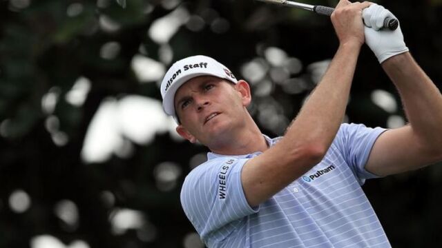 Steele manda provisionalmente en Texas