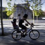 Cristina Cifuentes, anunció ayer la creación próximamente de CiclaMadrid, una ruta ciclista circular de más de 400 kilómetros de longitud.