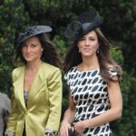 Kate quiso que Pippa (izquierda) fuera madrina de Charlotte; Isabel II