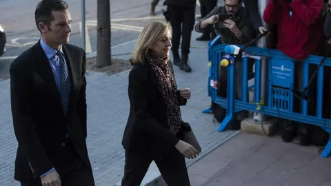 Los dieciocho acusados de Nóos se sientan el martes en el banquillo