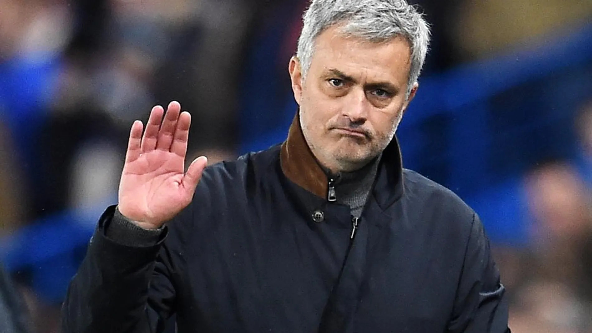El ya ex entrenador del Chelsea, Jose Mourinho, en Stamford Bridge en Londres.