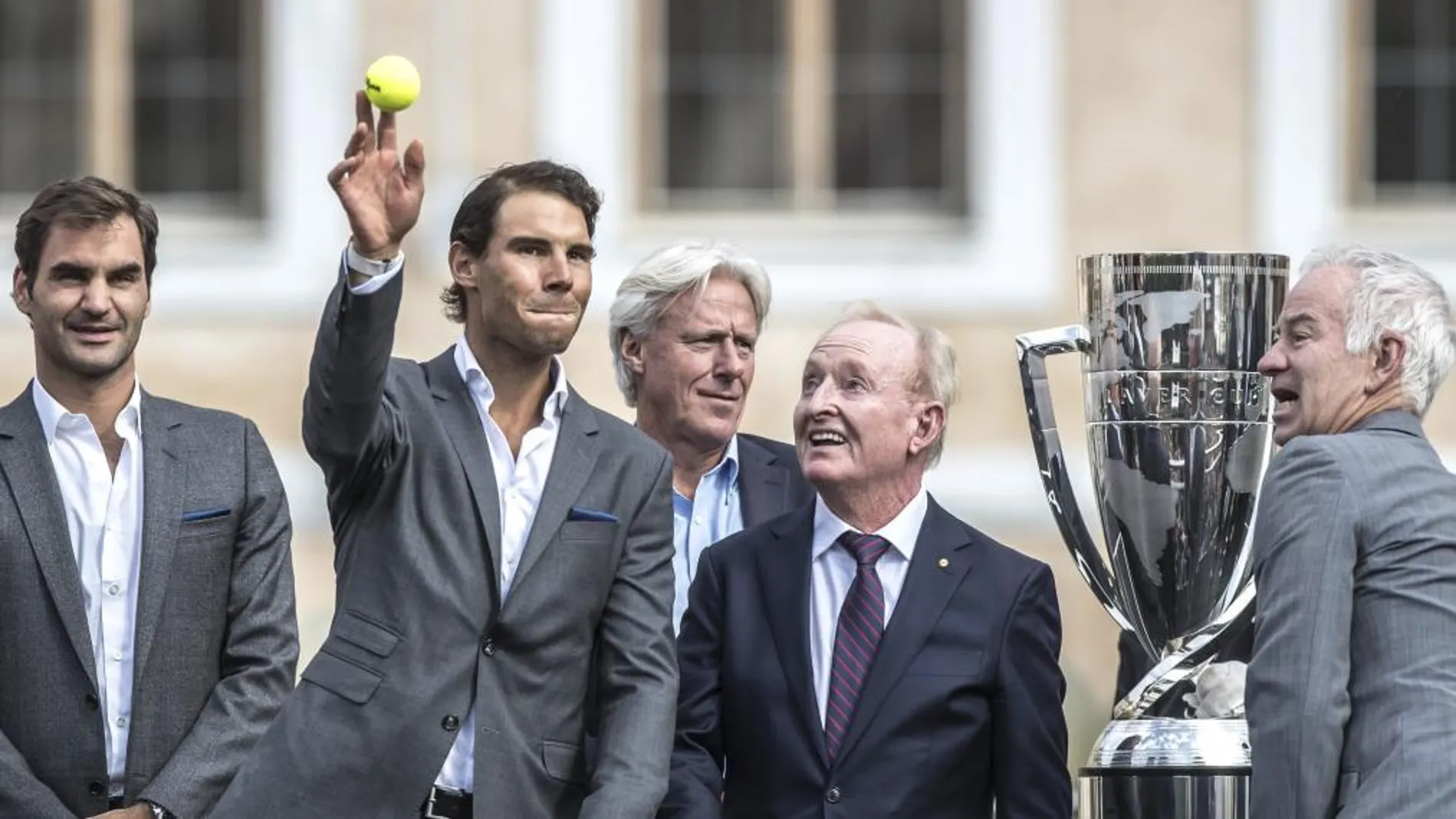 Roger Federer, Rafael Nadal, Björn Borg, Rod Laver y John McEnroe, leyendas del tenis