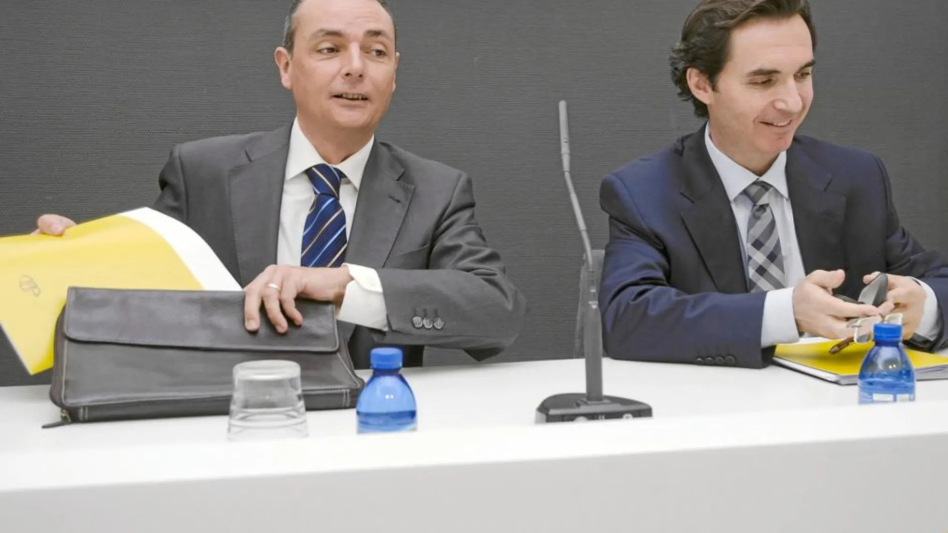 El presidente de la CEV, Salvador Navarro, y el secretario general, Ricardo Miralles