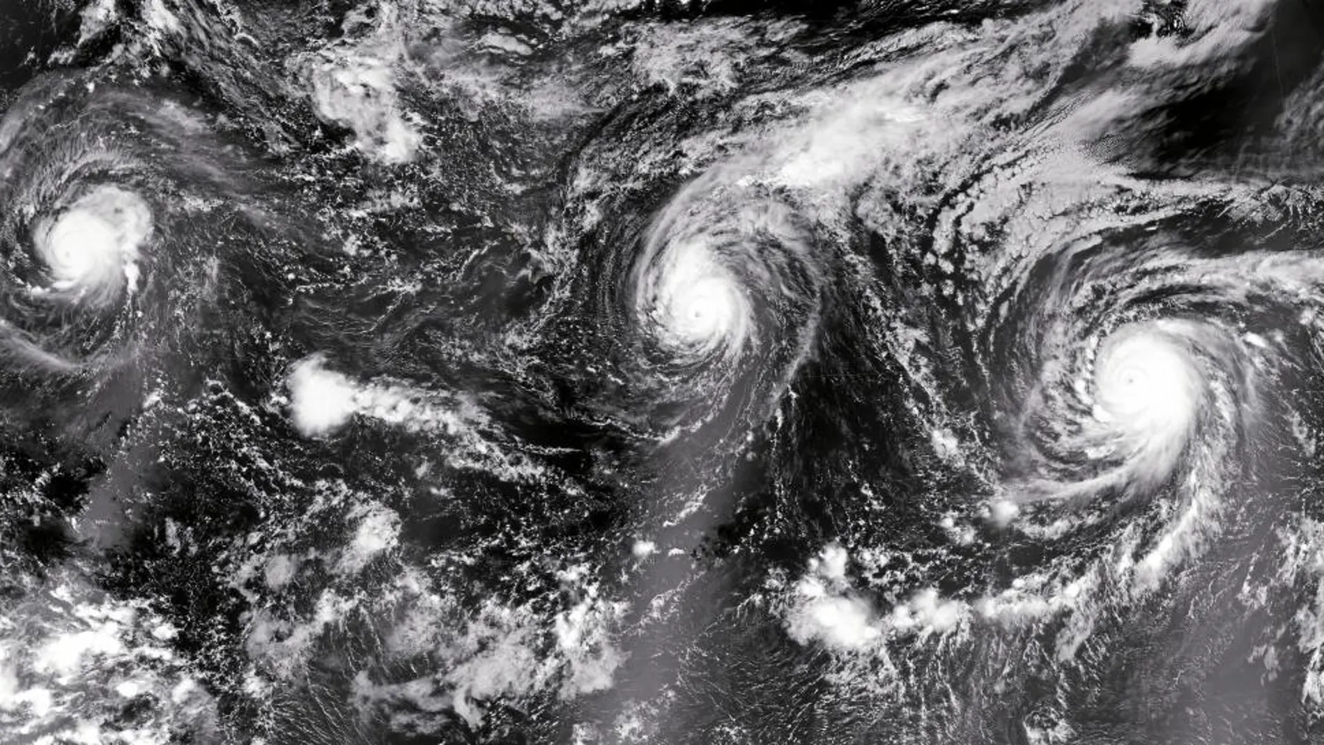 Los huracanes «Kilo», «Ignacio» y «Jimena», que se superpusieron en agosto del pasado año por el fenómeno meteorológico de «El Niño»