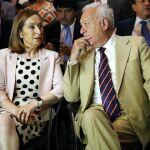El ministro de Asuntos Exteriores, José Manuel García-Margallo, y la titular de Fomento, Ana Pastor, durante la presentación de la iniciativa "España Construye"