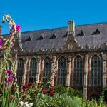 El Cliffton College de Bristol es un exclusivo internado que cuesta 30.000 libras al año (41.000 euros)