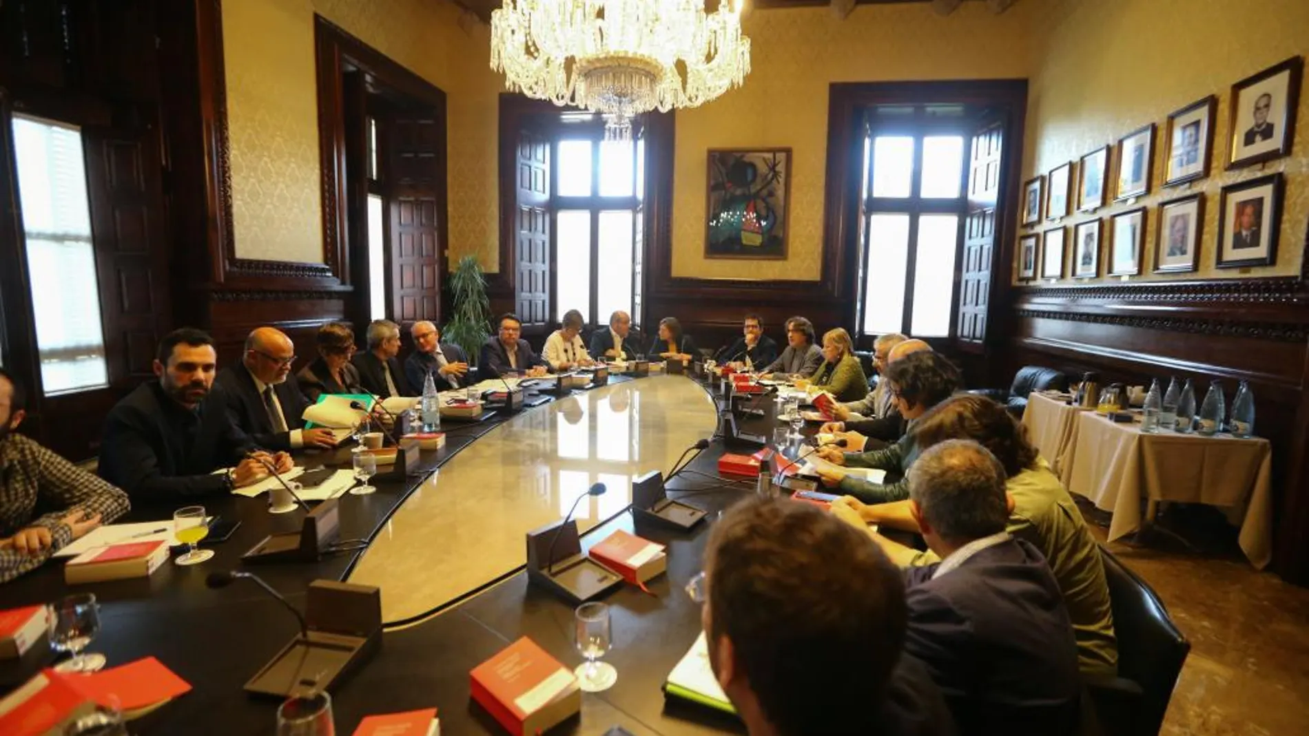 La presidenta del Parlament de Cataluña, Carme Forcadell, preside la Junta de Portavoces