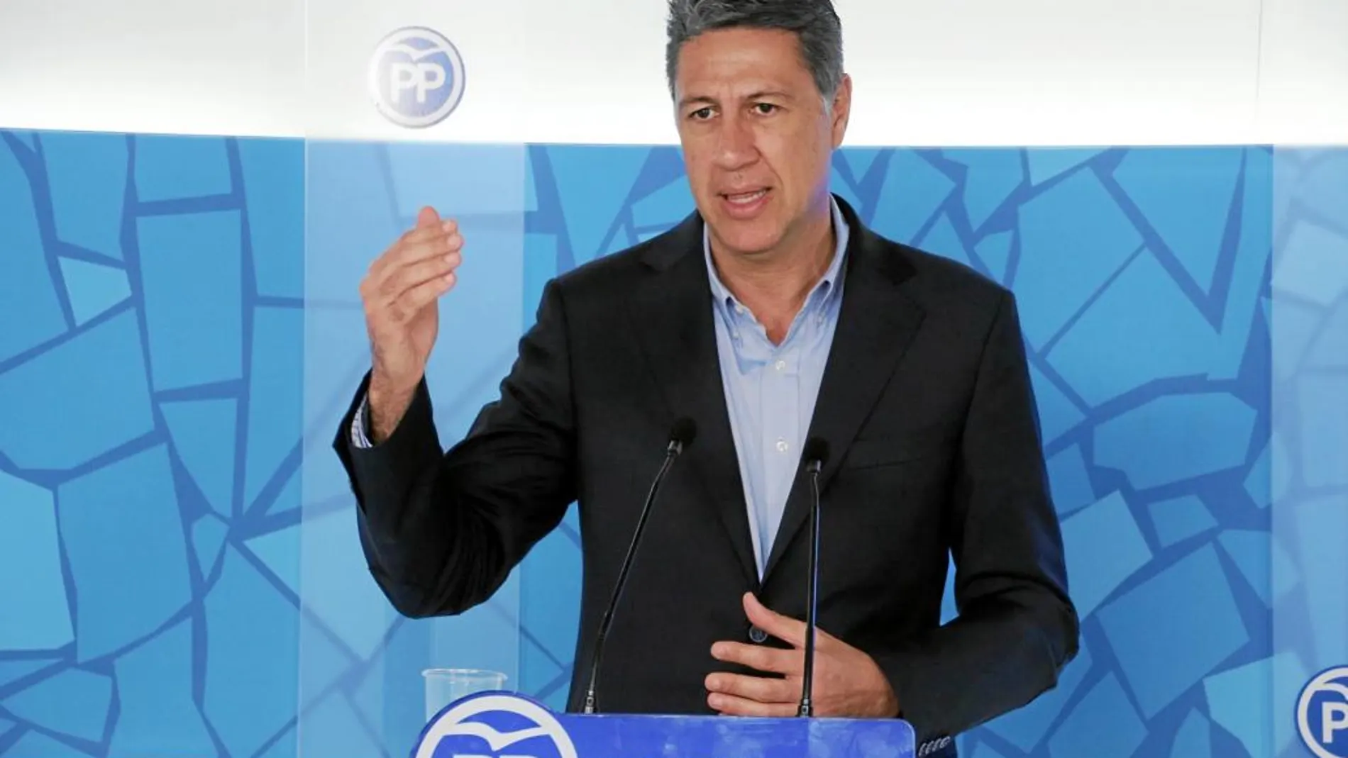 El presidente del PP, Xavier García Albiol, ayer en rueda de prensa.
