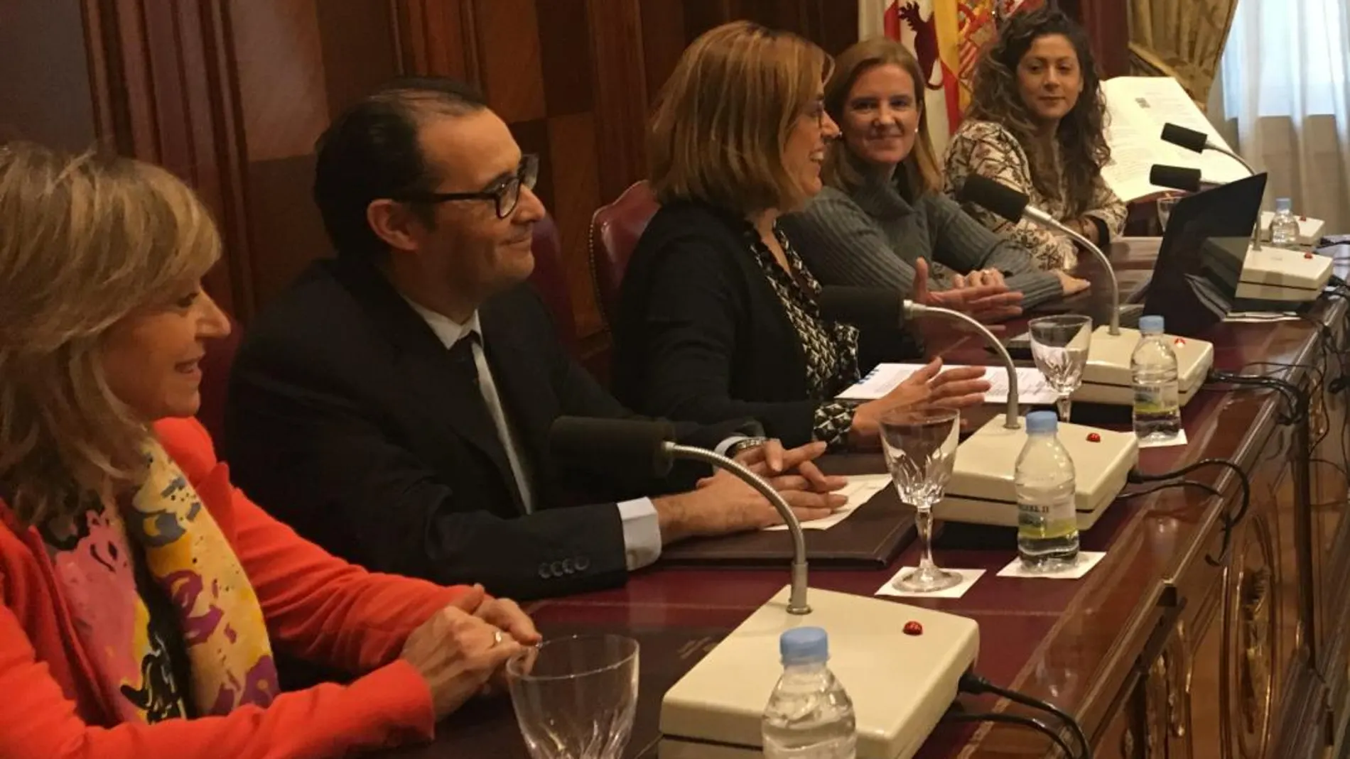 La presidenta de la Diputación de Palencia presenta el programa «Desafío Mujer Rural», que impulsa el autoempleo en los pueblos