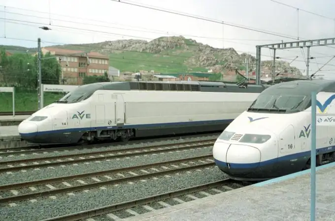 Renfe interrumpe los AVE entre Madrid y Sevilla debido a las “condiciones atmosféricas adversas”