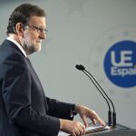 El presidente del Gobierno español en funciones, Mariano Rajoy, durante la rueda de prensa tras la reunión del Consejo Europeo celebrado en Bruselas