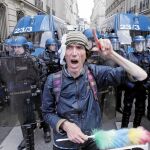 La reforma laboral llega al Parlamento francés sin apoyos suficientes