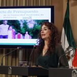 La consejera de Hacienda, María Jesús Montero, presentó los Presupuestos de la Junta 2018