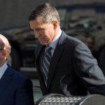El exasesor de seguridad nacional del presidente de EEUU, Donald Trump, Michael Flynn, a su llegada al Tribunal Federal en Washington