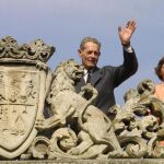 El antiguo rey Miguel I de Rumanía junto a su esposa Ana de Borbón Parma, en una imagen de 2001