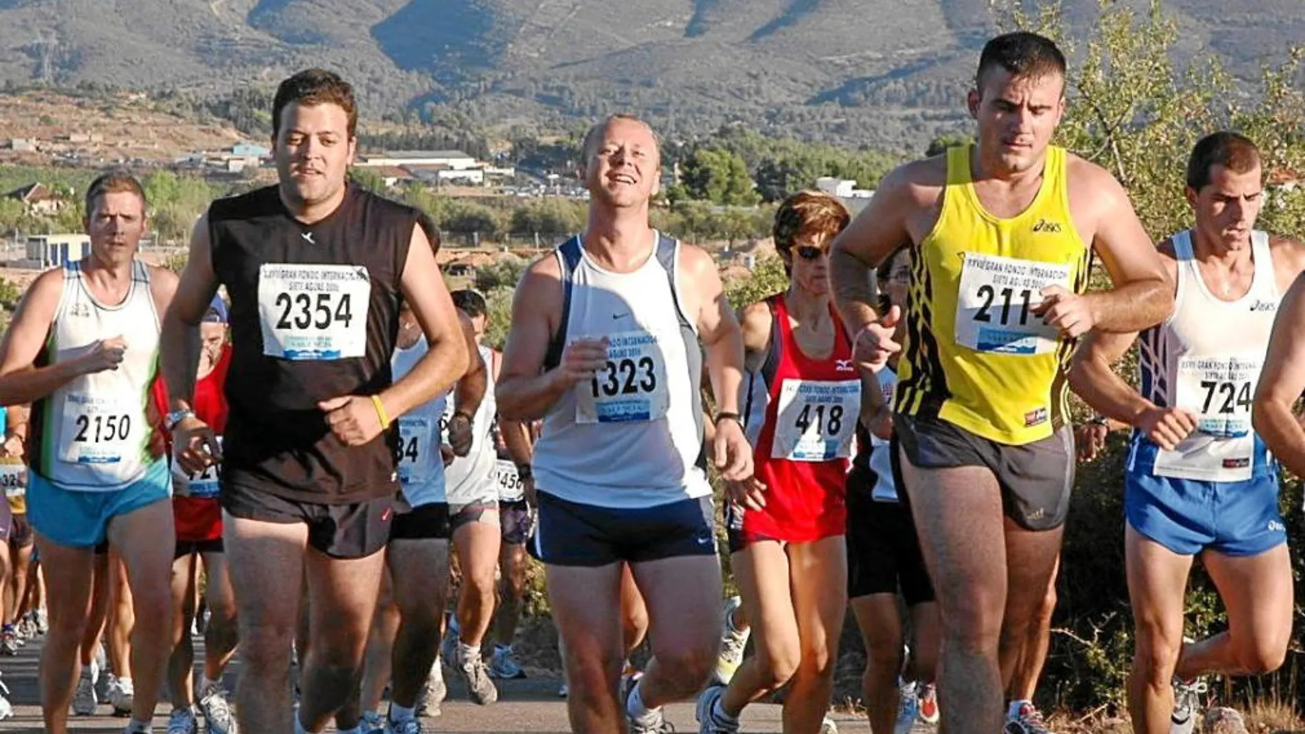 Desde hace un par de años son cada vez más los aficionados al «jogging». En Valencia se les puede ver en el antiguo cauce del Turia
