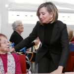 Alicia García inaugura la residencia de personas mayores «Claros Abades» en Abades (Segovia)