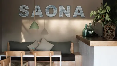 Uno de los establecimientos de Saona