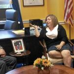 Juan Espadas continúa promocionando la marca Sevilla en Estados Unidos; en la imagen, con la congresista Linda Sánchez