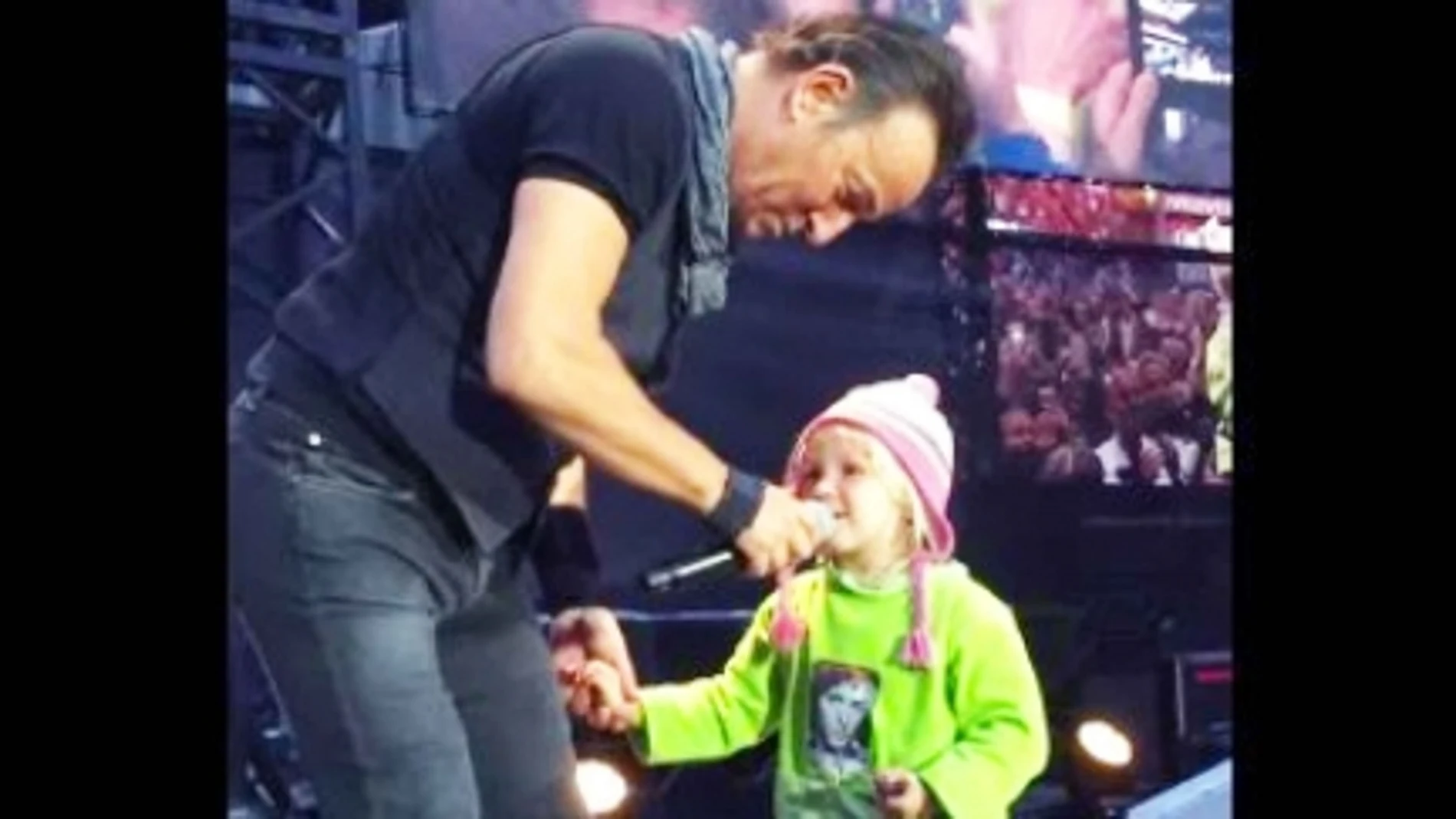 Bruce Springsteen hace el dueto mas tierno de su larga carrera artística