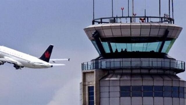 Torre de control del aeropuerto de Palma de Mallorca