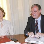 El alcalde de León, Antonio Silván, reunido con la ministra de Agricultura y Ganadería, Isabel García Tejerina en Madrid