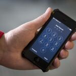 El FBI pagó más de 1 millón de dólares para acceder a iPhone del asesino de San Bernardino