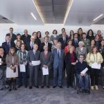Foto de familia de los premiados