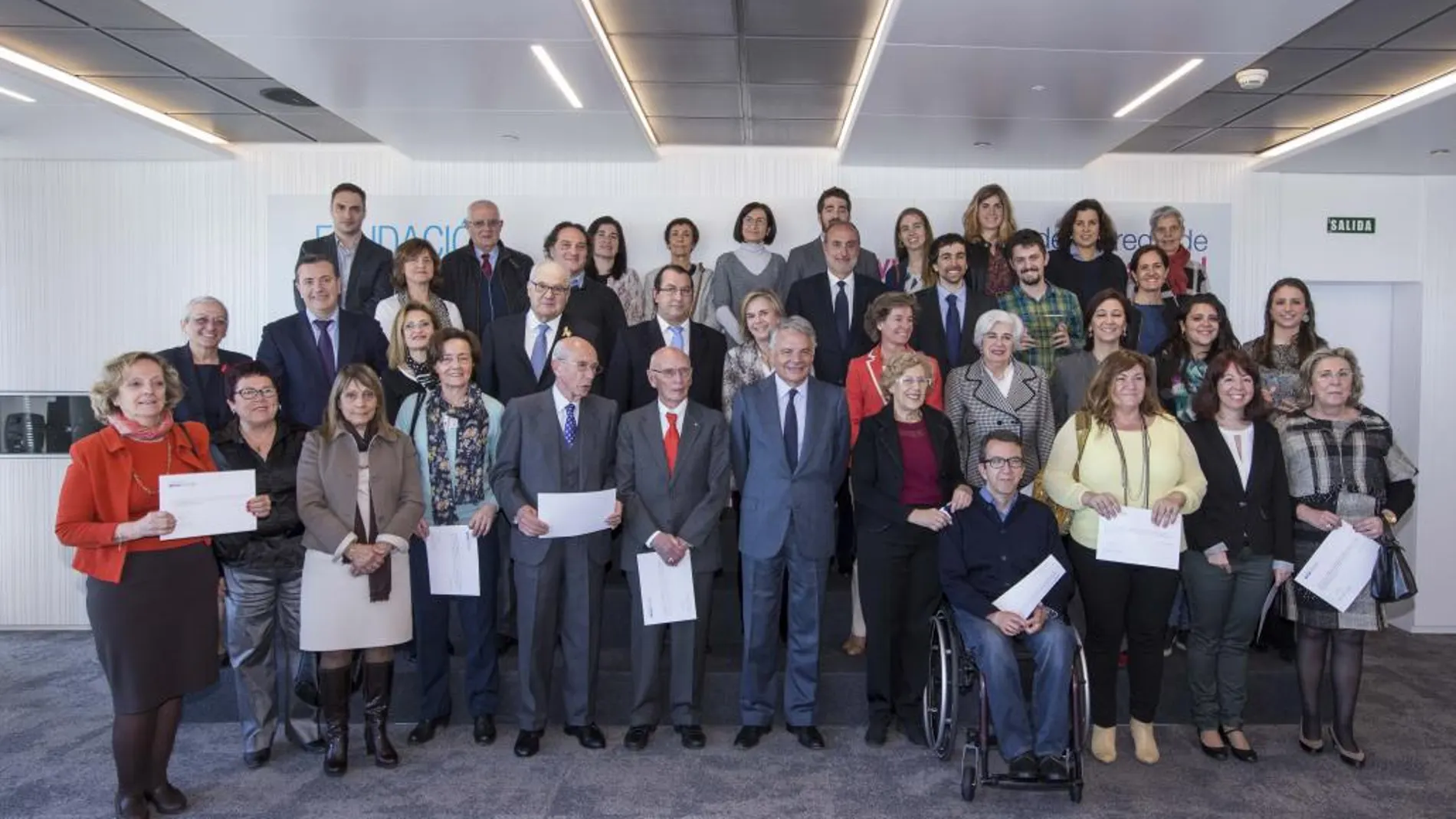 Foto de familia de los premiados