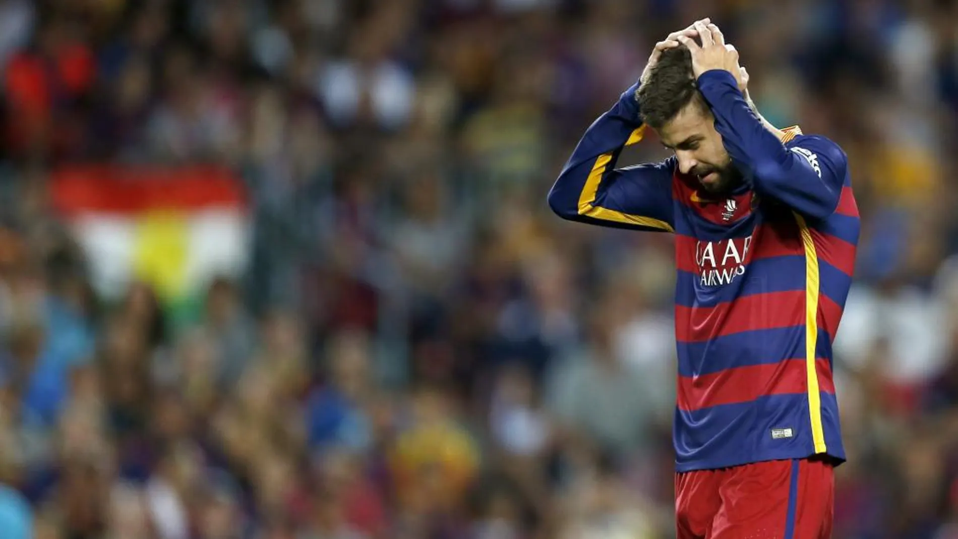 El defensa del FC Barcelona Gerard Piqué durante el partido de vuelta de la Supercopa de España