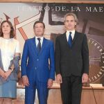 Antonio Muñoz (Ayto.), Montserrat Iglesias (Inaem), Eduardo Tamarit (Junta) y Pedro Halffter (director artístico)