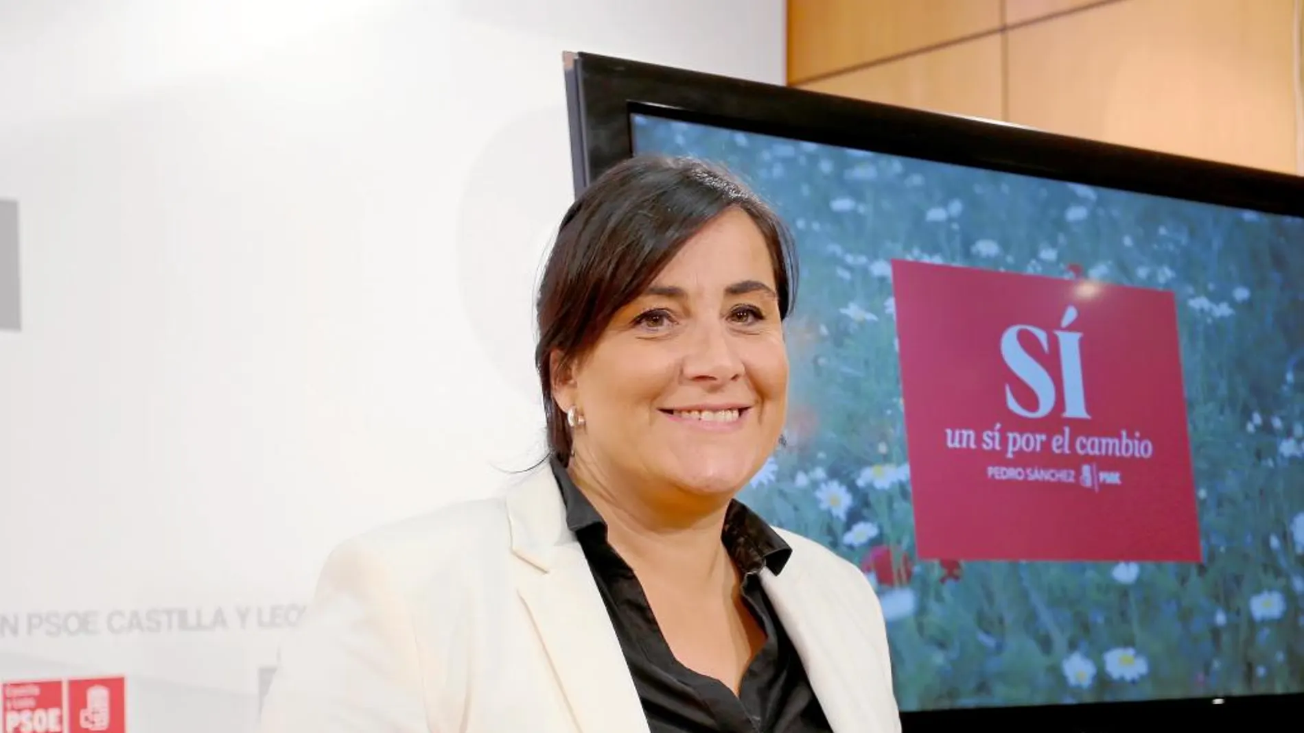 Ana Sánchez presenta la campaña del PSOE «Sí, un sí por el cambio»