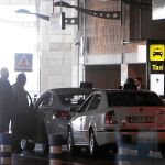 Los hechos se han producido en la parada del aeropuerto de Sevilla