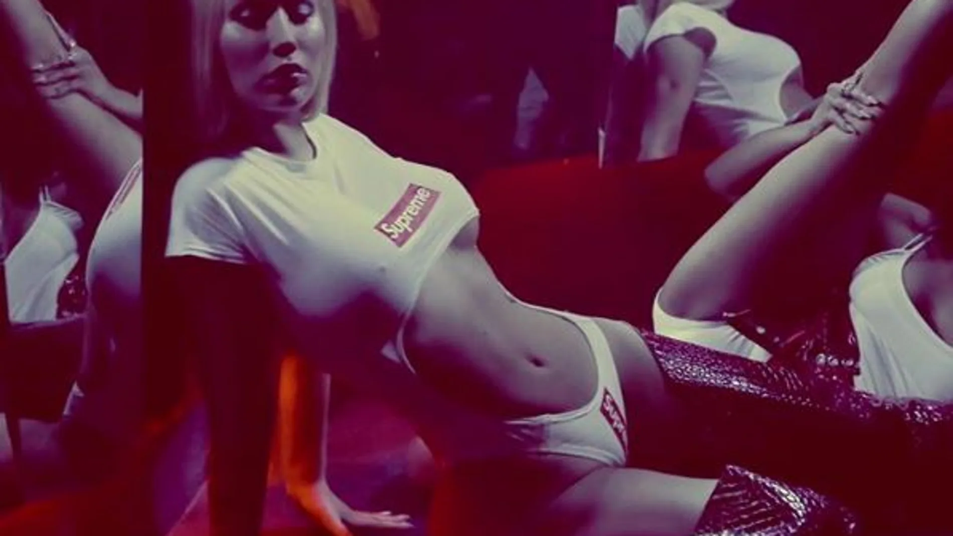 Imagen del videoclip 'Mo Bounce'