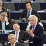 El jefe negociador europeo para el Brexit, Michel Barnier, da un discurso en el Parlamento Europeo en Estrasburgo (Francia) hoy