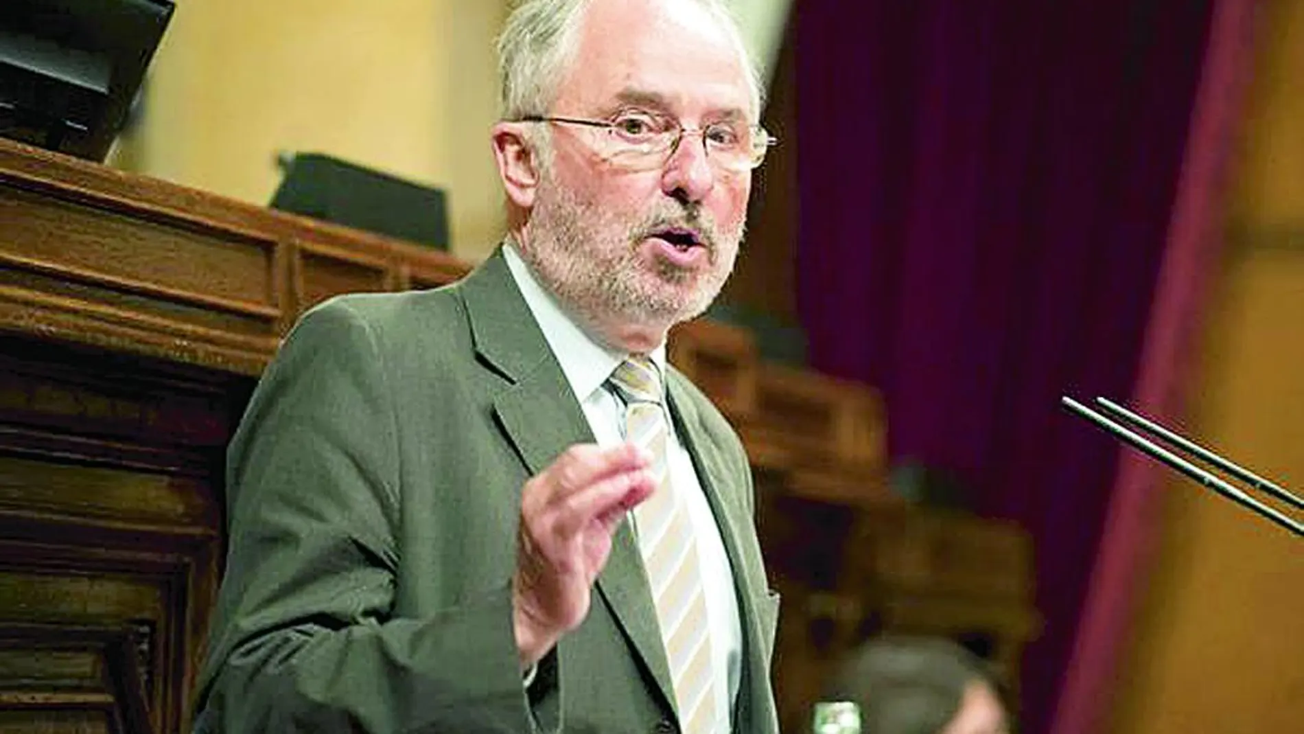 El Síndic se reunió con las administraciones para abordar los casos de abusos sexuales en los centros de Maristas