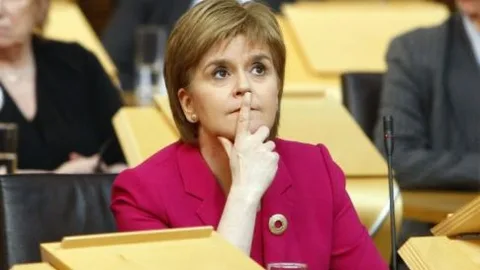 Escocia consigue la mayor transferencia de competencias de la historia de Reino Unido