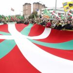 Manifestación para reclamar la independencia del País Vasco en el Aberri Eguna (Día de la patria vasca)