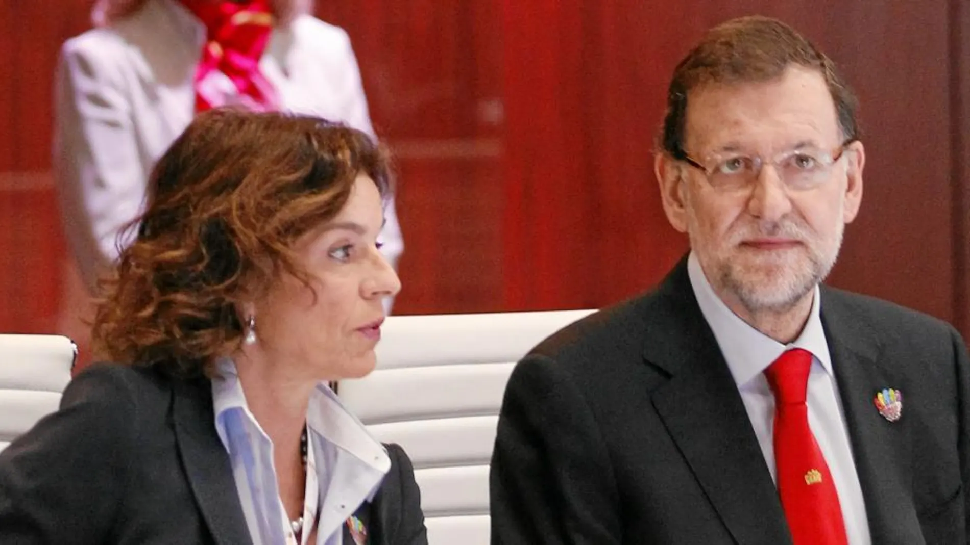 El presidente del Gobierno, Mariano Rajoy junto a la alcaldesa de Madrid, Ana Botella